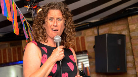 PROFESSIONAL BREAKUP ARTIST